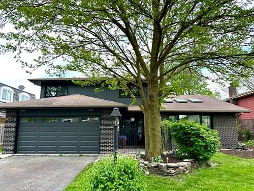 10427 S Alta, Palos Hills, IL 60465