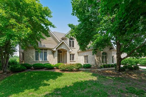 552 Waters Edge, South Elgin, IL 60177