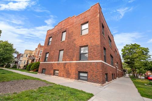 3316 W Byron Unit 1, Chicago, IL 60618