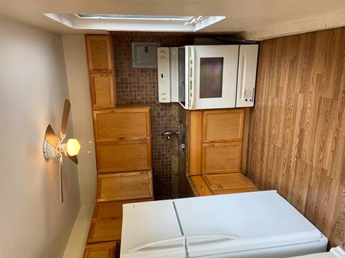 708 W Bittersweet Unit 212, Chicago, IL 60613