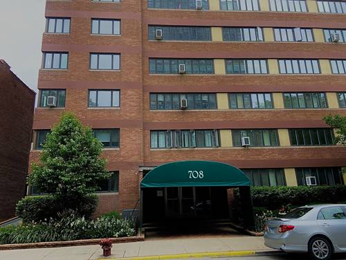 708 W Bittersweet Unit 212, Chicago, IL 60613