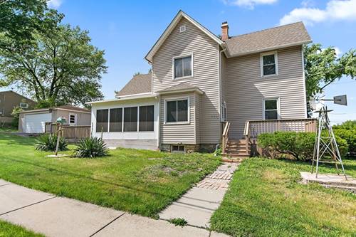 300 Stone, South Elgin, IL 60177
