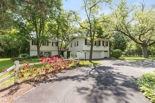 1541 Woodlark, Northbrook, IL 60062