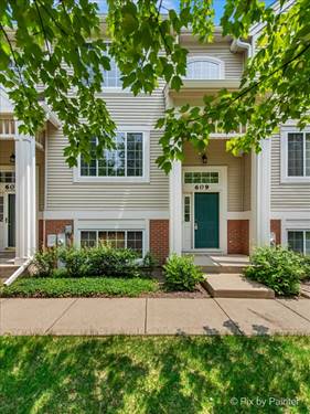 609 Cary Woods, Cary, IL 60013