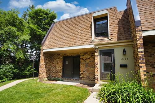 2138 Country Club Unit 24-5H, Woodridge, IL 60517