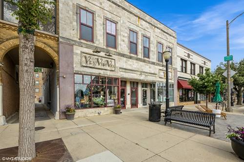 25 S La Grange Unit E, La Grange, IL 60525