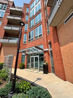 4846 N Clark Unit 509, Chicago, IL 60640