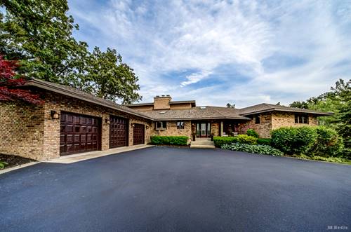 7 Bell Oak, Lemont, IL 60439
