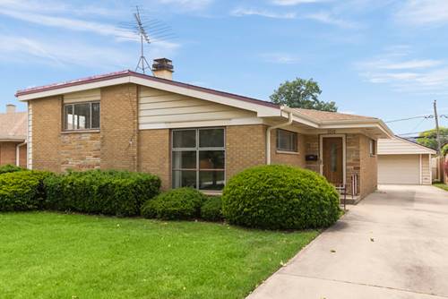 2242 Boeger, Westchester, IL 60154
