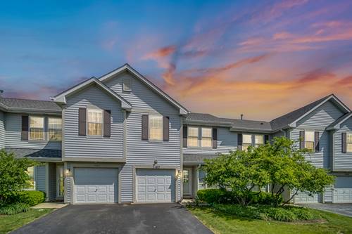 1163 Whispering Hills, Naperville, IL 60540
