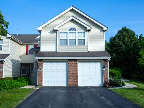 7367 Grandview Unit 7367, Carpentersville, IL 60110