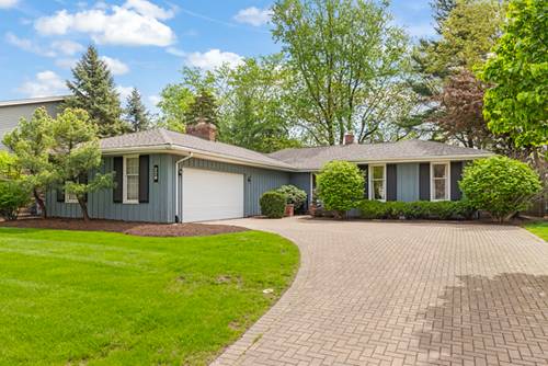 228 Pembroke, Naperville, IL 60540