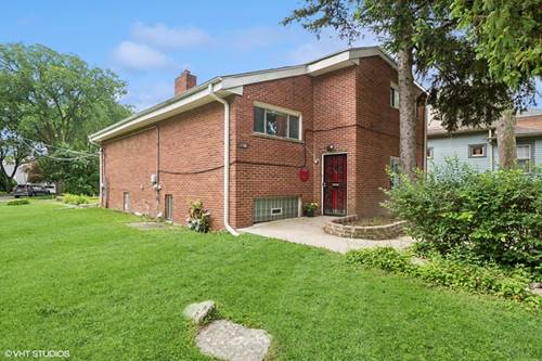 2208 Foster Unit A, Evanston, IL 60201