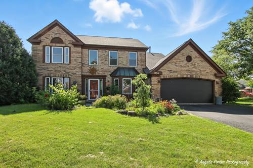 1724 Hartford, Crystal Lake, IL 60014