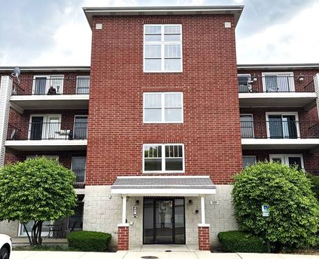 231 N Mill Unit 11, Addison, IL 60101