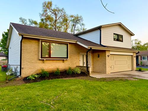 1821 E Basswood, Mount Prospect, IL 60056