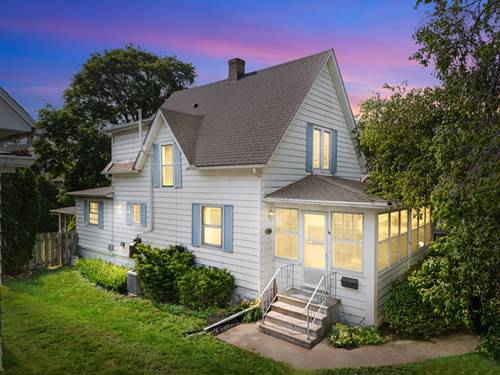 715 N 4th, Dekalb, IL 60115