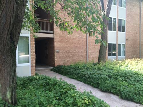 5825 Oakwood Unit D, Lisle, IL 60532