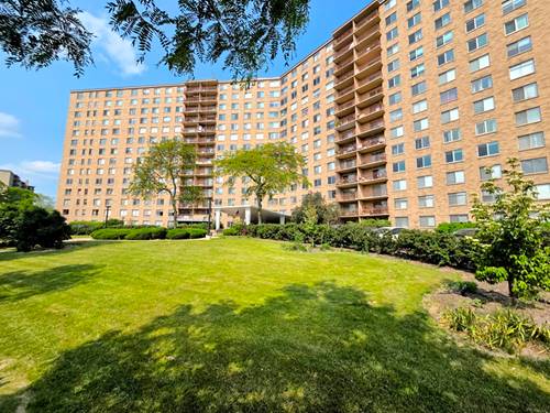 6833 N Kedzie Unit 816, Chicago, IL 60645