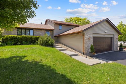 5555 Raspberry, Rockford, IL 61114