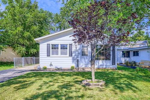 328 Hillandale, Round Lake, IL 60073