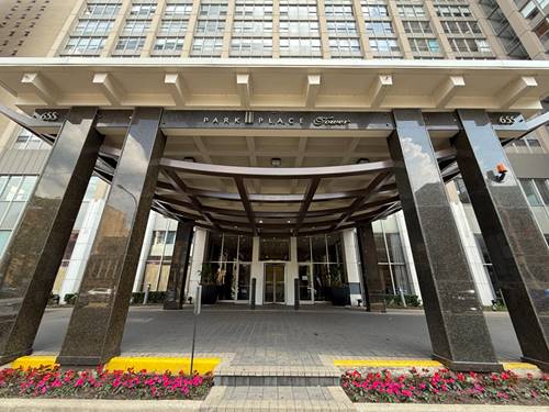 655 W Irving Park Unit 2410, Chicago, IL 60613