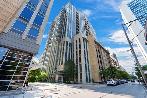 720 N Larrabee Unit 604, Chicago, IL 60654