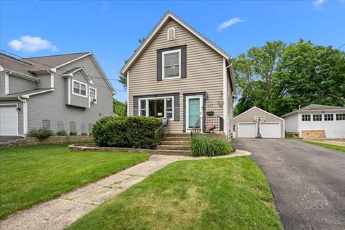 907 Illinois, St. Charles, IL 60174