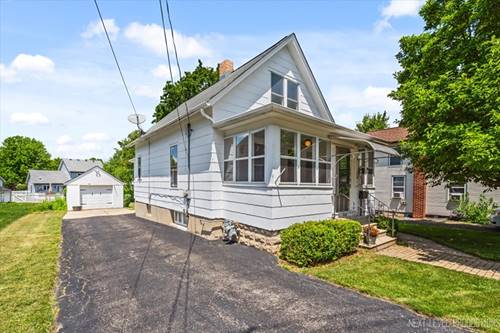 1224 Dean, St. Charles, IL 60174