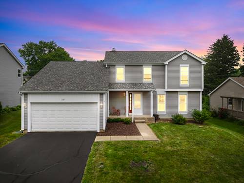 307 Valley, North Aurora, IL 60542