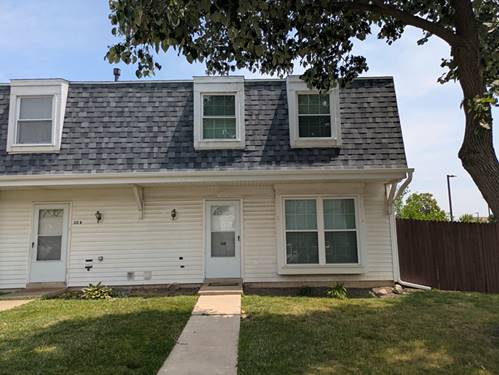 16 Fernwood Unit K, Bolingbrook, IL 60440