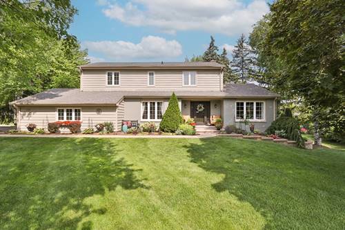 110 Tudor, Barrington, IL 60010