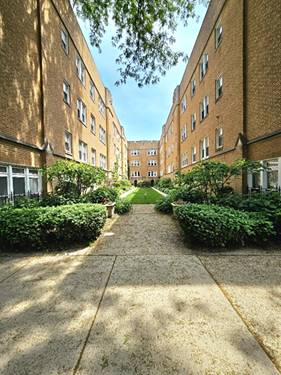 2537.5 Prairie Unit 3N, Evanston, IL 60201