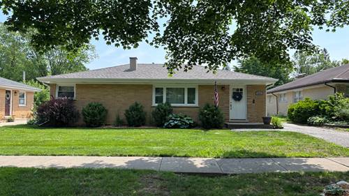 1317 N Mitchell, Arlington Heights, IL 60004