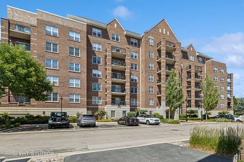 390 W Mahogany Unit 606, Palatine, IL 60067