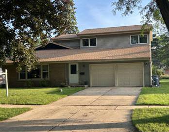 1106 W Milburn, Mount Prospect, IL 60056