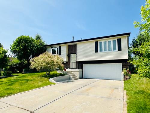 1015 Hastings, Hanover Park, IL 60133