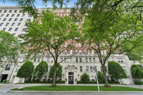219 E Lake Shore Unit 8C, Chicago, IL 60611
