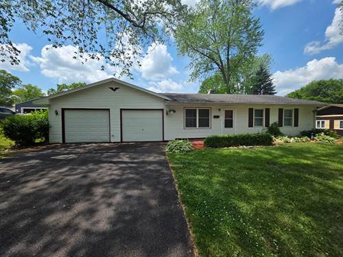112 Sweetbriar, South Elgin, IL 60177