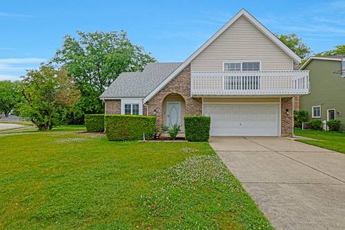 1087 Amberwood, Crystal Lake, IL 60014