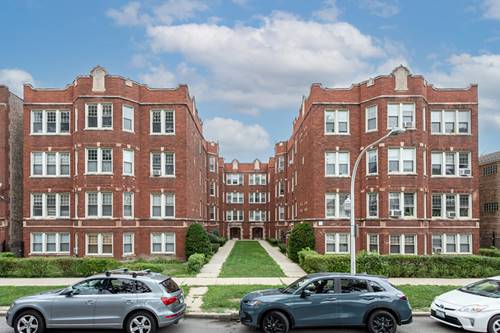 4836 W Henderson Unit 2B, Chicago, IL 60641