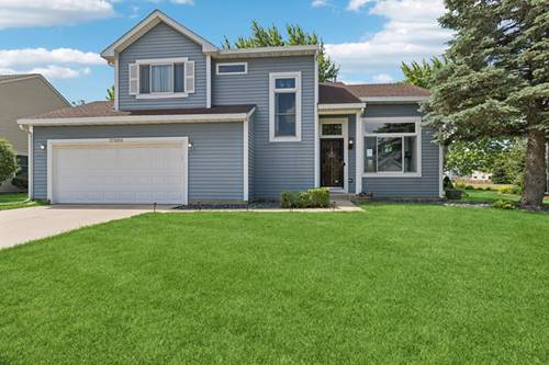 17889 W Elsbury, Gurnee, IL 60031