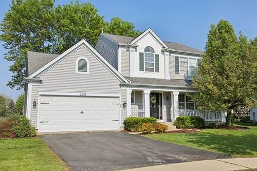 220 Carters Grove, Grayslake, IL 60030