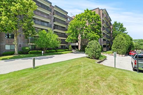 920 Vose Unit 612, Gurnee, IL 60031