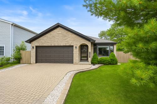 8614 S 78th, Justice, IL 60458