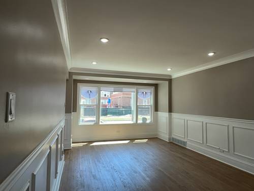 8432 S Yates, Chicago, IL 60617