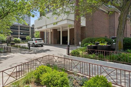 4170 N Marine Unit 21C, Chicago, IL 60613