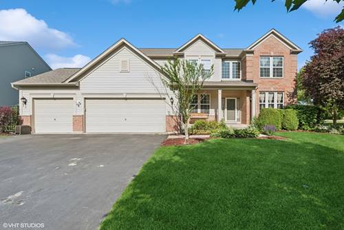 735 Porter, Lindenhurst, IL 60046