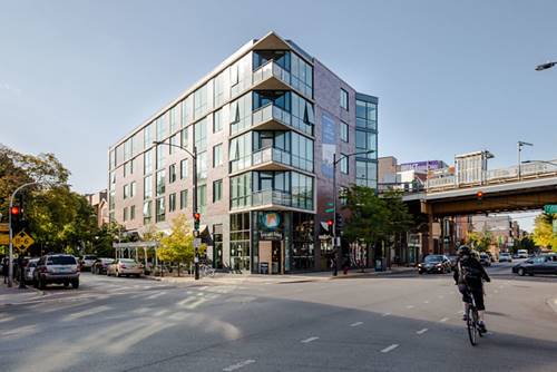 1714 W Roscoe Unit 405, Chicago, IL 60657