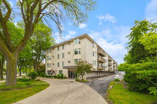 8232 Niles Center Unit 101, Skokie, IL 60077